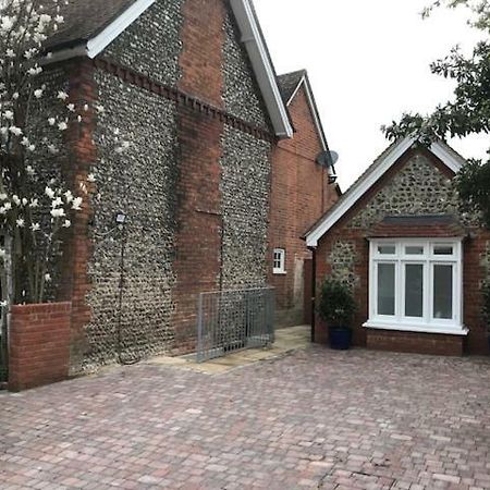The Coach House 75 Epsom Road Διαμέρισμα Γκίλντφορντ Εξωτερικό φωτογραφία